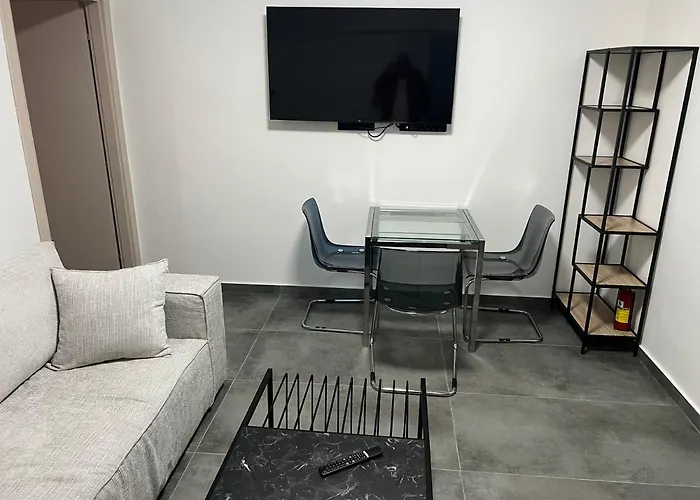 Exclusive Ladadika Apartment 2